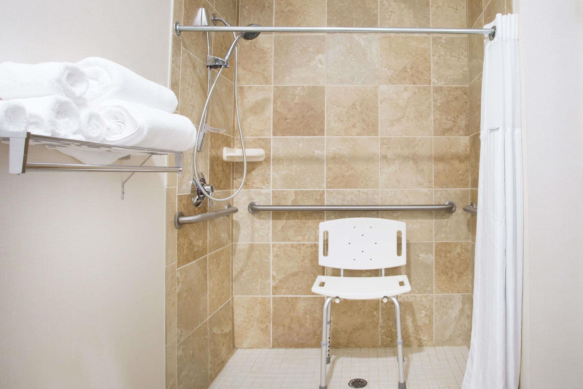 Wyndham Garden Greenville / Spartanburg Airport Екстериор снимка
