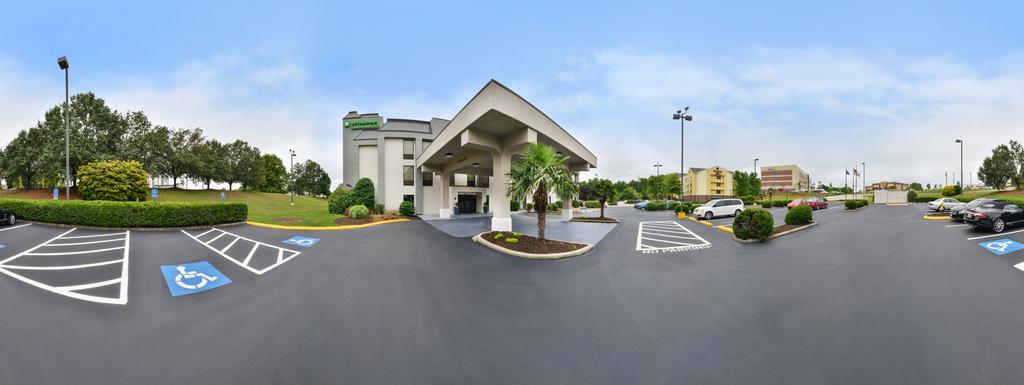 Wyndham Garden Greenville / Spartanburg Airport Екстериор снимка