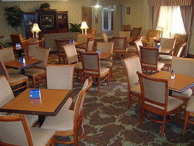 Wyndham Garden Greenville / Spartanburg Airport Ресторант снимка
