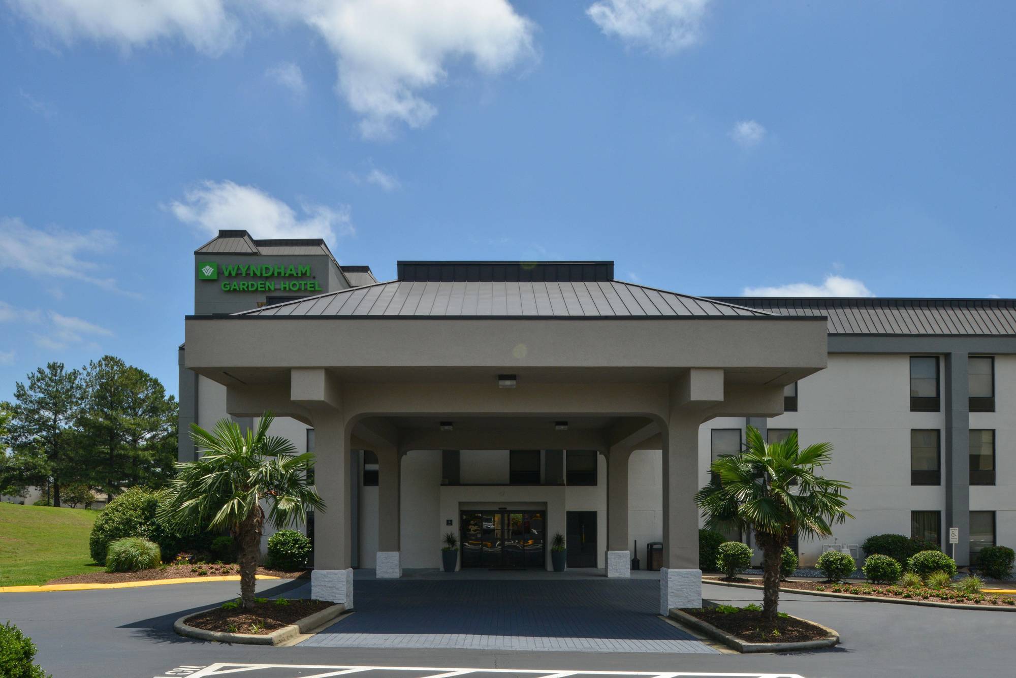 Wyndham Garden Greenville / Spartanburg Airport Екстериор снимка