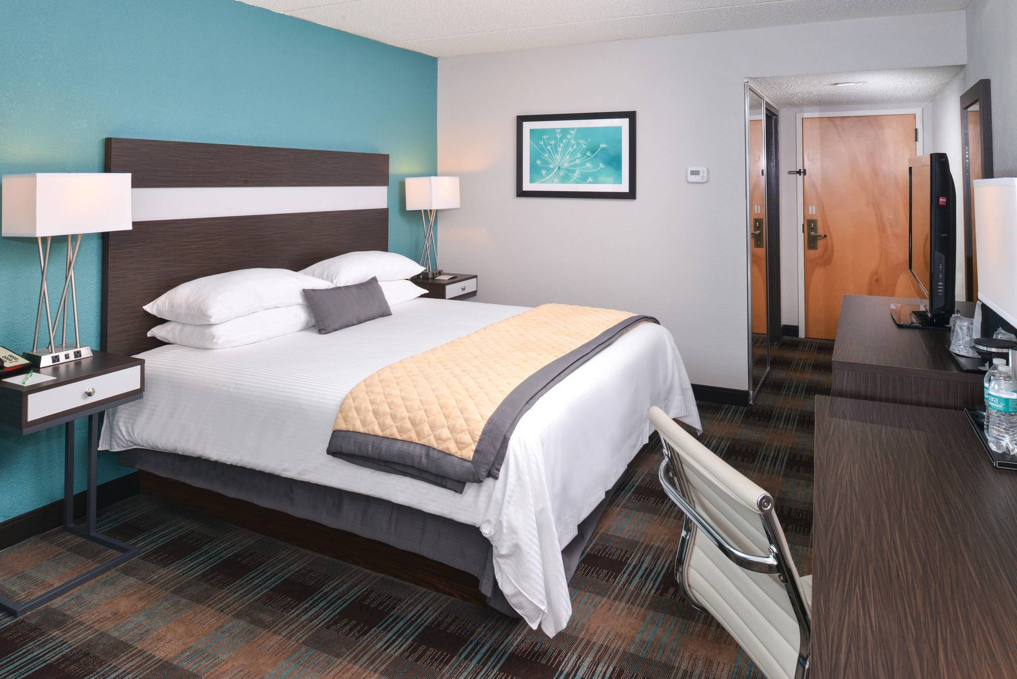Wyndham Garden Greenville / Spartanburg Airport Екстериор снимка