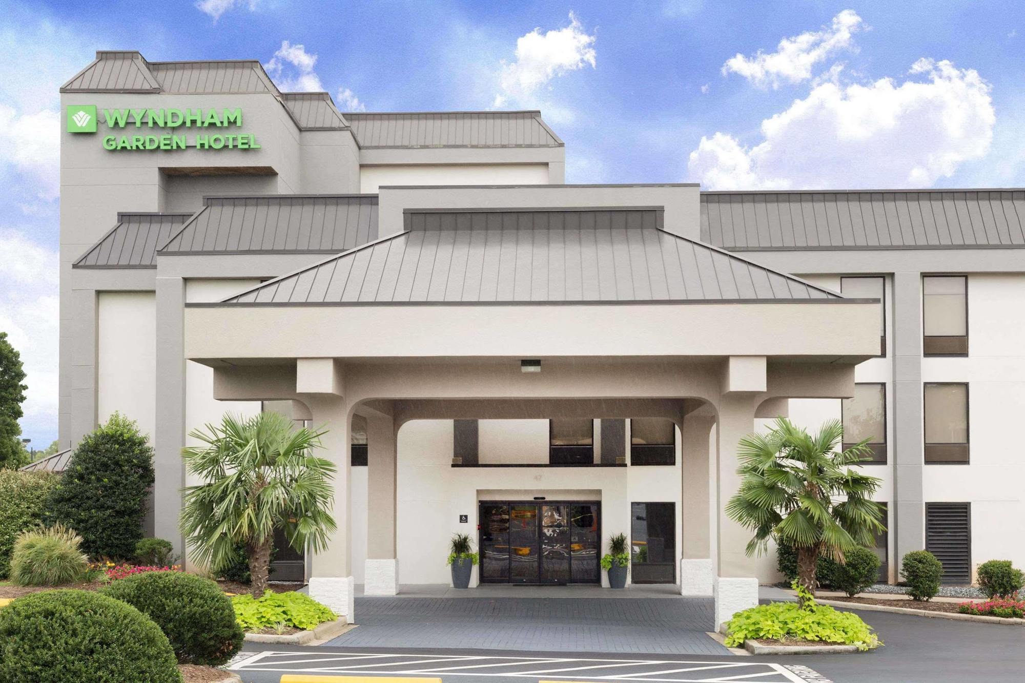 Wyndham Garden Greenville / Spartanburg Airport Екстериор снимка