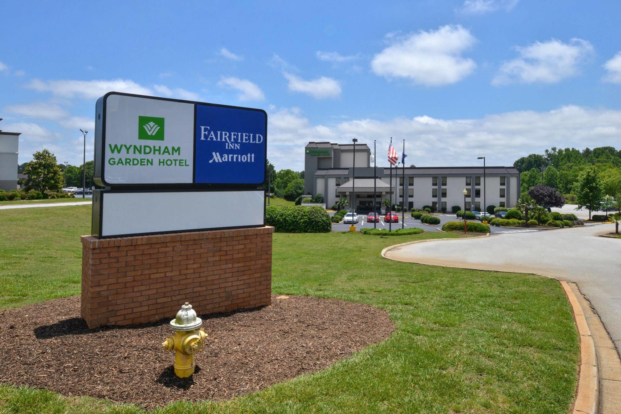 Wyndham Garden Greenville / Spartanburg Airport Екстериор снимка