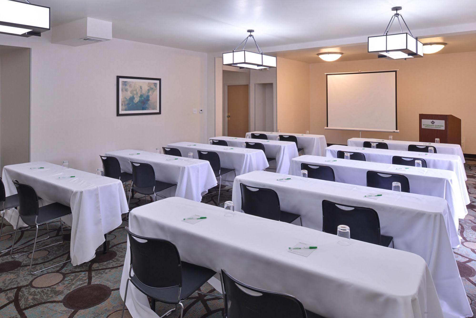 Wyndham Garden Greenville / Spartanburg Airport Екстериор снимка